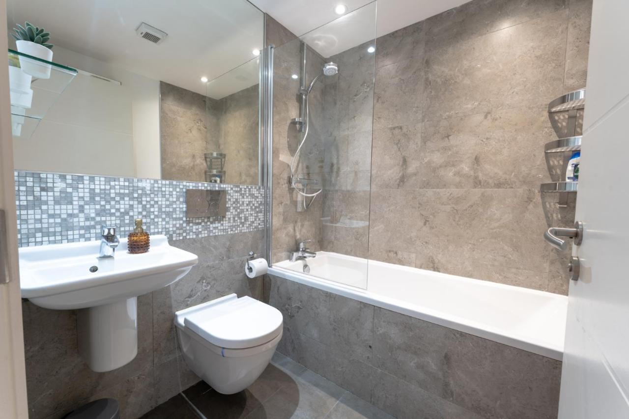 Apartamento Belfast Quarters: 10Th Floor Gem Exterior foto